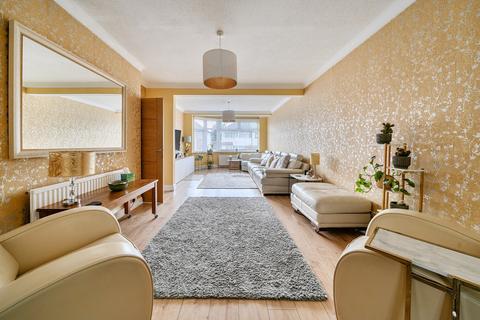 3 bedroom semi-detached house for sale, Curzon Avenue, Stanmore
