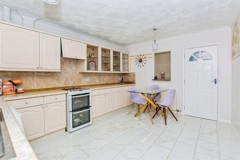 3 bedroom detached bungalow for sale, Coningsby Close, BOSTON