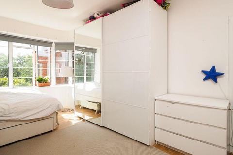 1 bedroom flat to rent, Wyke Road, Raynes Park SW20
