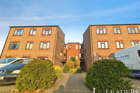 2 bedroom flat to rent, Pegrams Court, Harlow, CM18