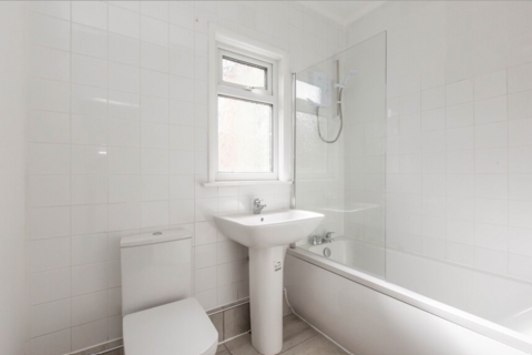 3 bedroom terraced house to rent, Underwood Lane, Crewe, CW1