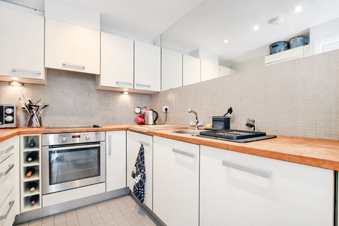 undefined, Colefax Building, Plumbers Row, London, E1