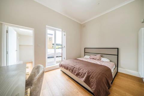 3 bedroom flat to rent, Cromwell Road, London SW5