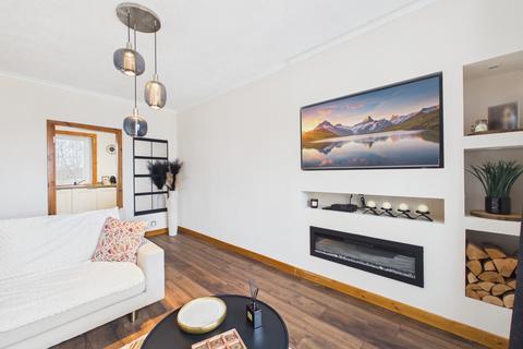 3 bedroom flat for sale, Irvine KA12