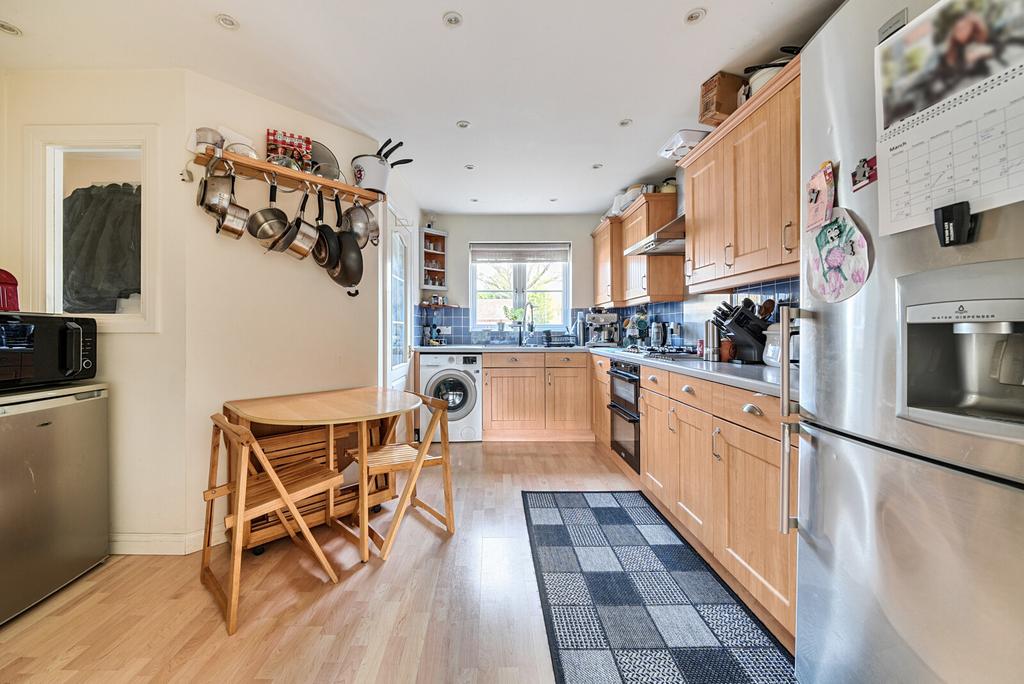 1423744-14-69a9af...