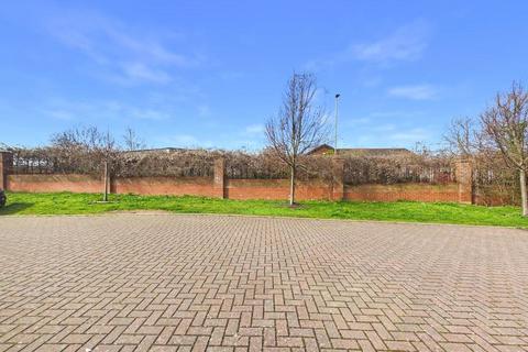 undefined, Barron Way, Gloucester, Gloucestershire, GL1