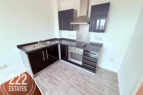 2 bedroom apartment to rent, Greenings Court, Warrington