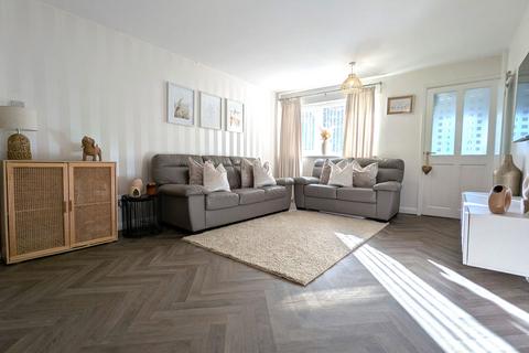 2 bedroom end of terrace house for sale, Thorntons Close, Pelton, DH2