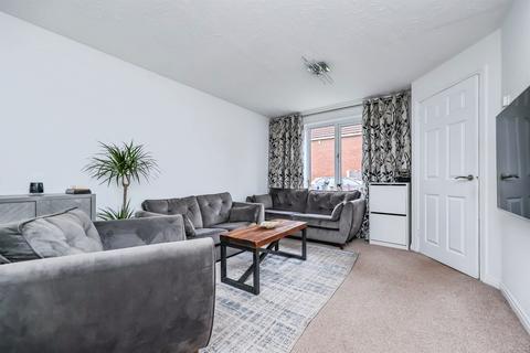 3 bedroom end of terrace house for sale, Britannia Close, Watnall, Nottingham
