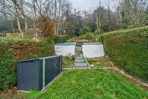 3 bedroom semi-detached house for sale, Milner Close, Caterham CR3