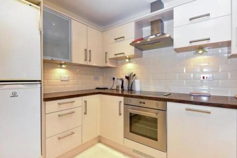 1 bedroom flat for sale, Stanton House,  Aylesbury,  HP21