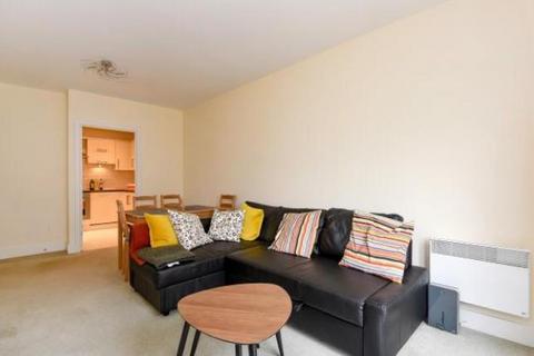 1 bedroom flat for sale, Stanton House,  Aylesbury,  HP21