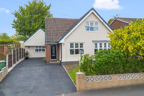 5 bedroom detached house for sale, Victoria Road, Ashton-In-Makerfield, WN4
