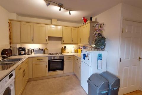 2 bedroom flat to rent, The Pollards, Bourne, PE10