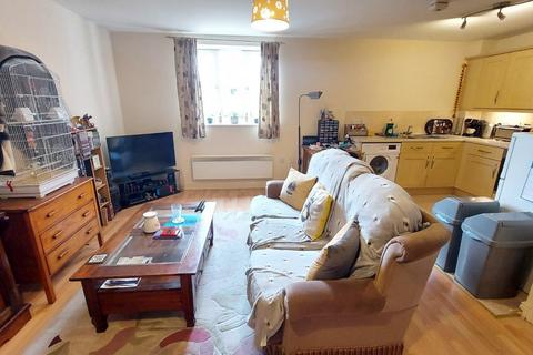 2 bedroom flat to rent, The Pollards, Bourne, PE10