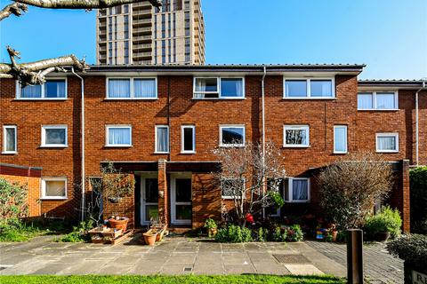 2 bedroom maisonette for sale, Regent Square, London E3