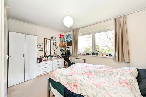 2 bedroom maisonette for sale, Regent Square, London E3