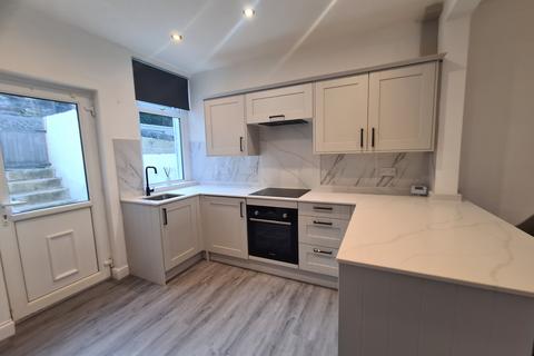 2 bedroom terraced house to rent, Dundee Street, Lancaster, LA1