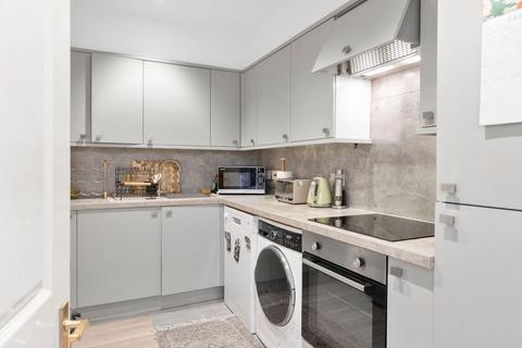2 bedroom flat to rent, 252T Roseburn Place, Edinburgh, EH12 5NL