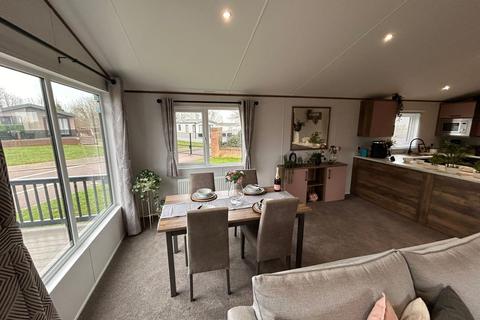 undefined, Seaview Avenue, West Mersea CO5