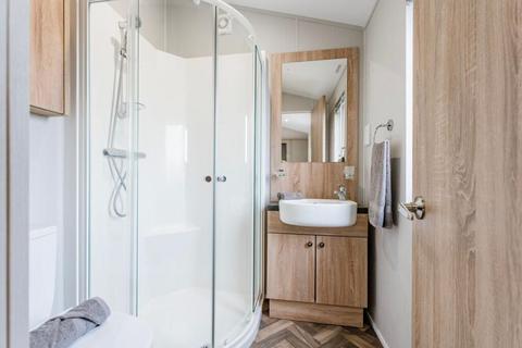 3 bedroom holiday lodge for sale, Coast Road, Corton NR32