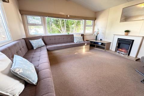 undefined, Chilling Lane, Warsash SO31