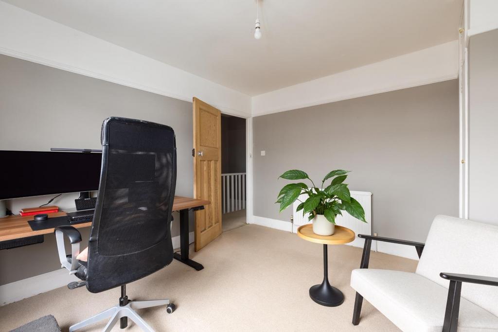 21 Westleigh Park, BS14 9 TJ-9.jpg