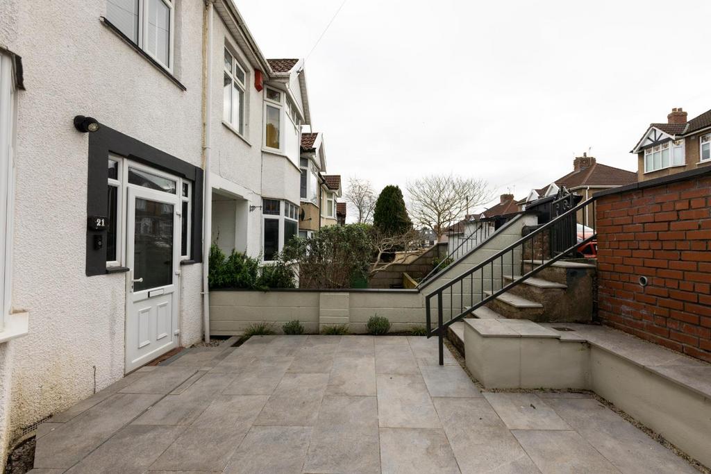21 Westleigh Park, BS14 9 TJ-30.jpg