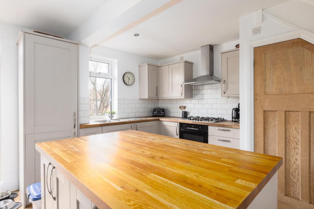 21 Westleigh Park, BS14 9 TJ-20.jpg