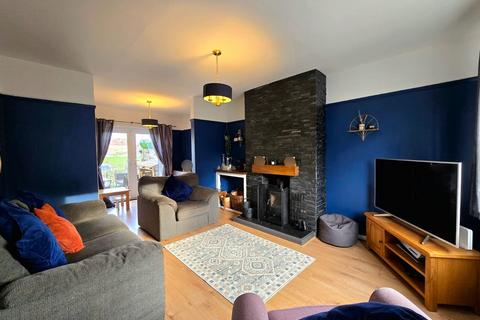3 bedroom semi-detached house for sale, Fron Heulog, Bridgend, CF31
