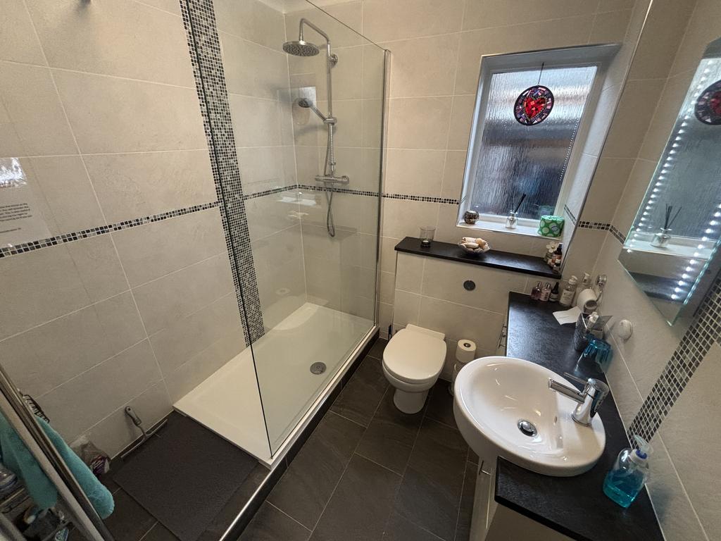 Ground floor shower room