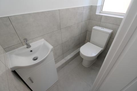 undefined, Sharfleet Drive, Rochester ME2