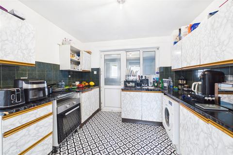3 bedroom semi-detached house for sale, Norcot Road, Tilehurst, Reading, Berkshire, RG30