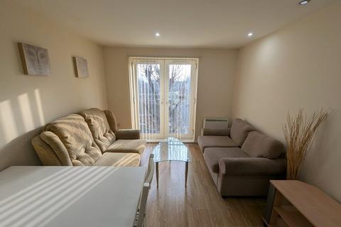 2 bedroom apartment to rent, Walker House, 6 Elmira Way, Salford, Greater Manchester, M5