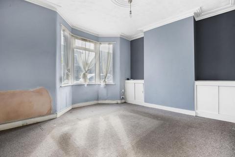 3 bedroom end of terrace house for sale, Beamish Road, London