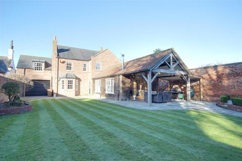undefined, Cowgate, Welton
