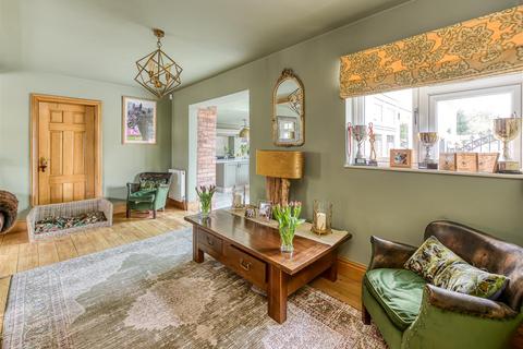 undefined, 4 Mayfield Road, Albrighton, WV7 3JY