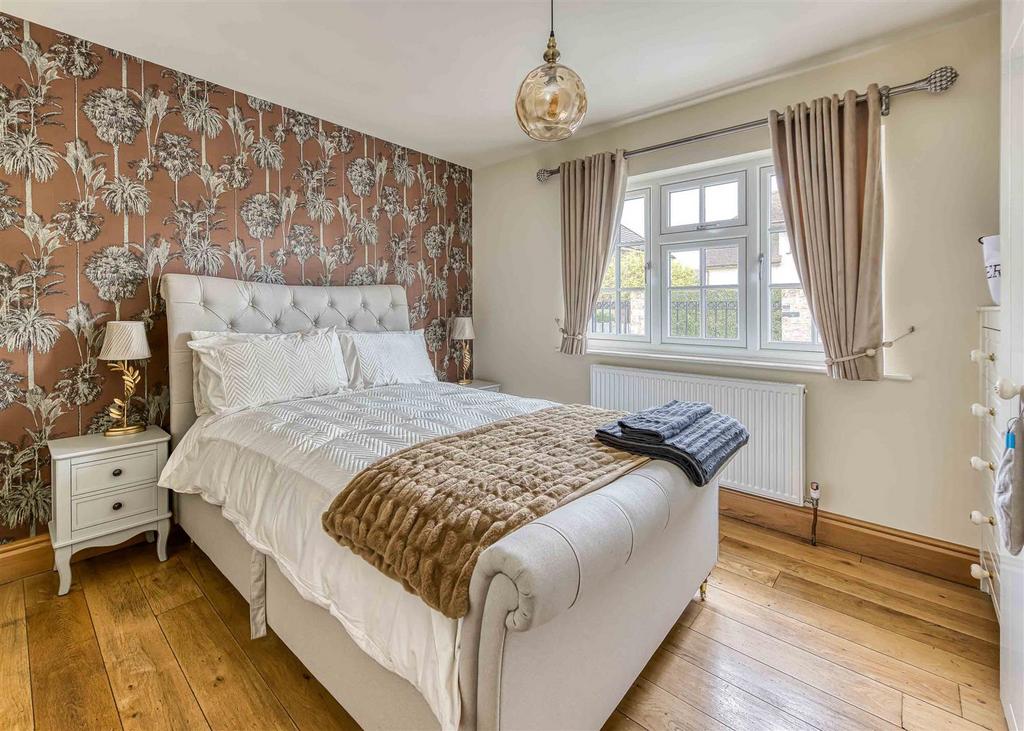4 Mayfield Road-bed1.jpg