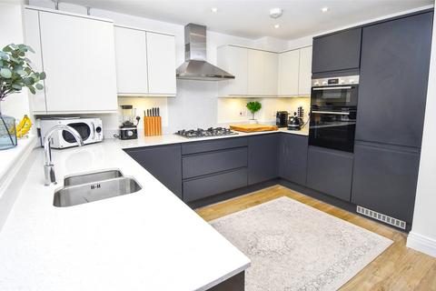 undefined, Northington Way, Hampshire RG27