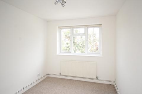 1 bedroom flat to rent, Longford Road, West Sussex PO21