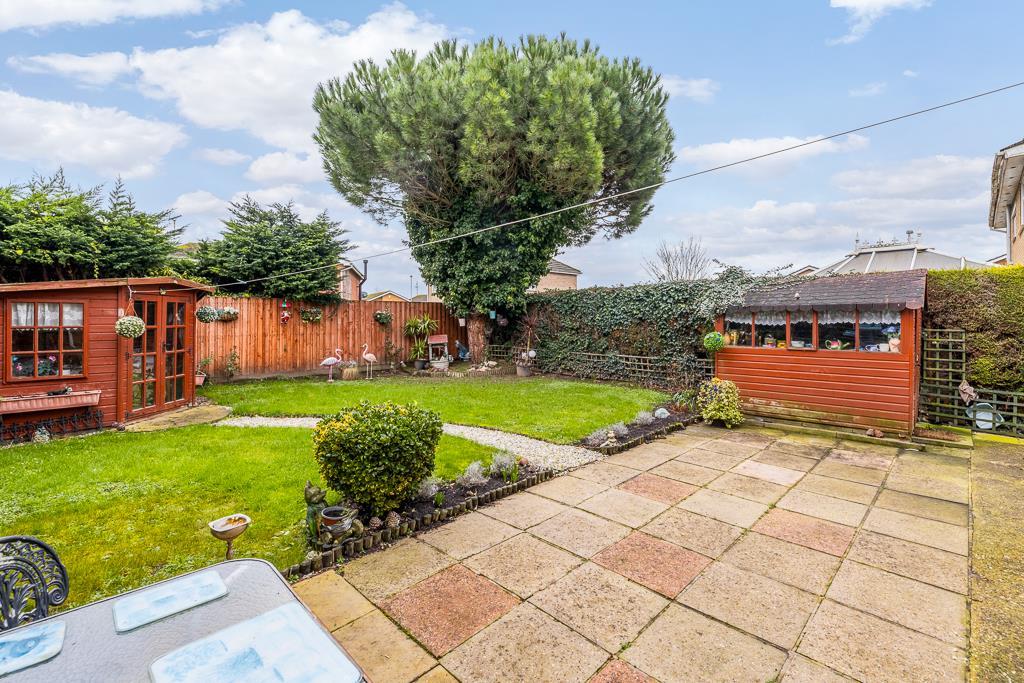 4 Chiltern Drive (Spalding)-7.jpg