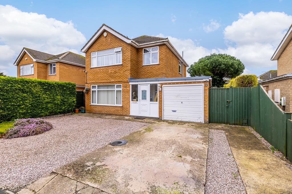 4 Chiltern Drive (Spalding)-1.jpg