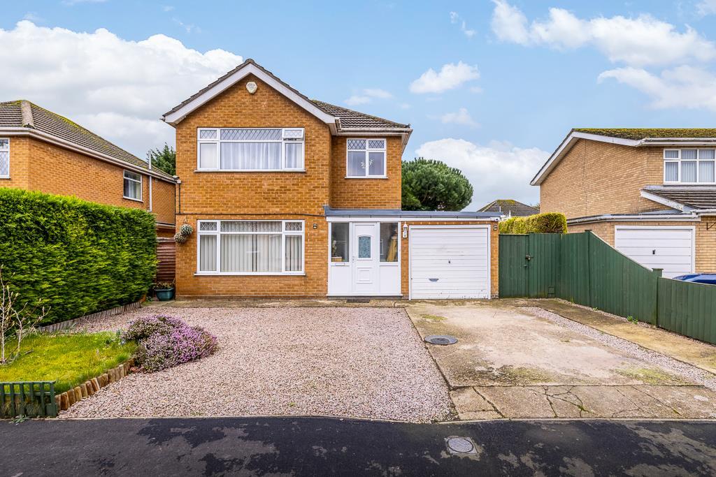 4 Chiltern Drive (Spalding)-2.jpg