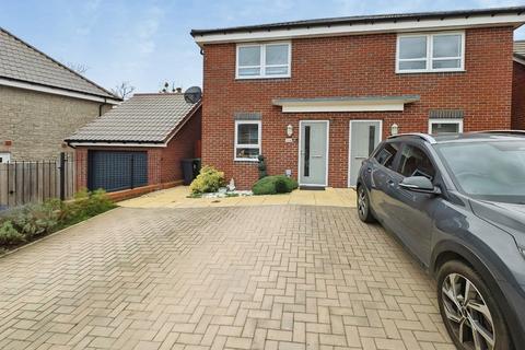 undefined, Poskett Way, Charfield, Wotton-Under-Edge