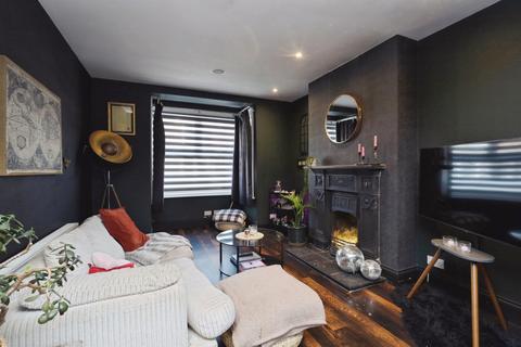 2 bedroom terraced house for sale, Havelock Road, Eastbourne