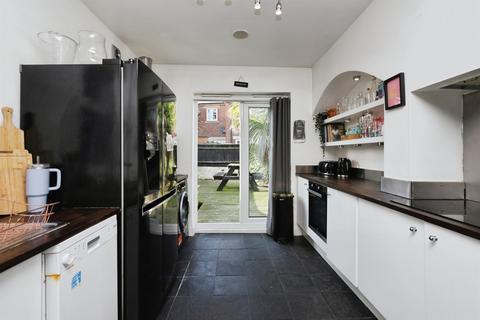 2 bedroom terraced house for sale, Havelock Road, Eastbourne