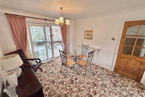 3 bedroom detached house for sale, Fairhaven Avenue, Fleetwood FY7