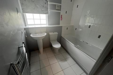 undefined, Sparnock Grove, Truro