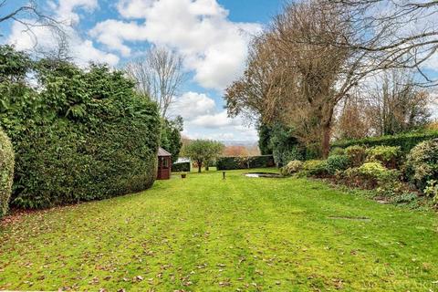 undefined, East Grinstead, West Sussex, RH19
