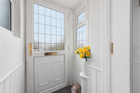 4 bedroom semi-detached house for sale, Croft Close, Tonbridge